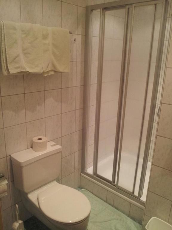 Haus Hubertus Hotel Mieders Room photo